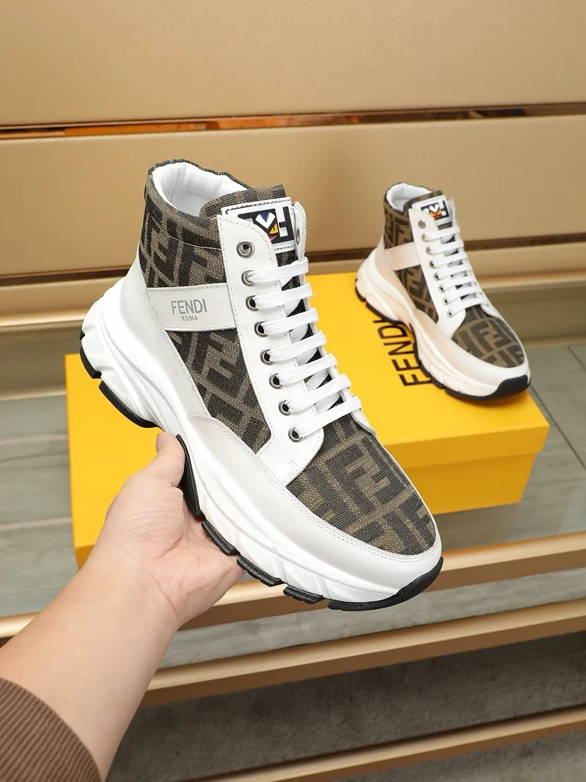 Factory price 460 men's shoes 💰🔥[FENDI] Fendi Little Monster Men's casual shoes, the latest elements are popular all over the world, the official website is hot selling, the latest casual shoes, original version, the fabric is made of original fabric ➕ first-layer sheepskin lining, original non-slip outsole, comfort speaks for itself, color: two colors available. Code number: 38-44 (45 customized)